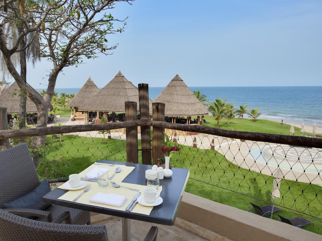 Labranda Coral Beach Resort Brufut Esterno foto
