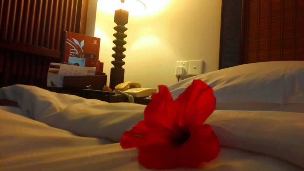Labranda Coral Beach Resort Brufut Esterno foto