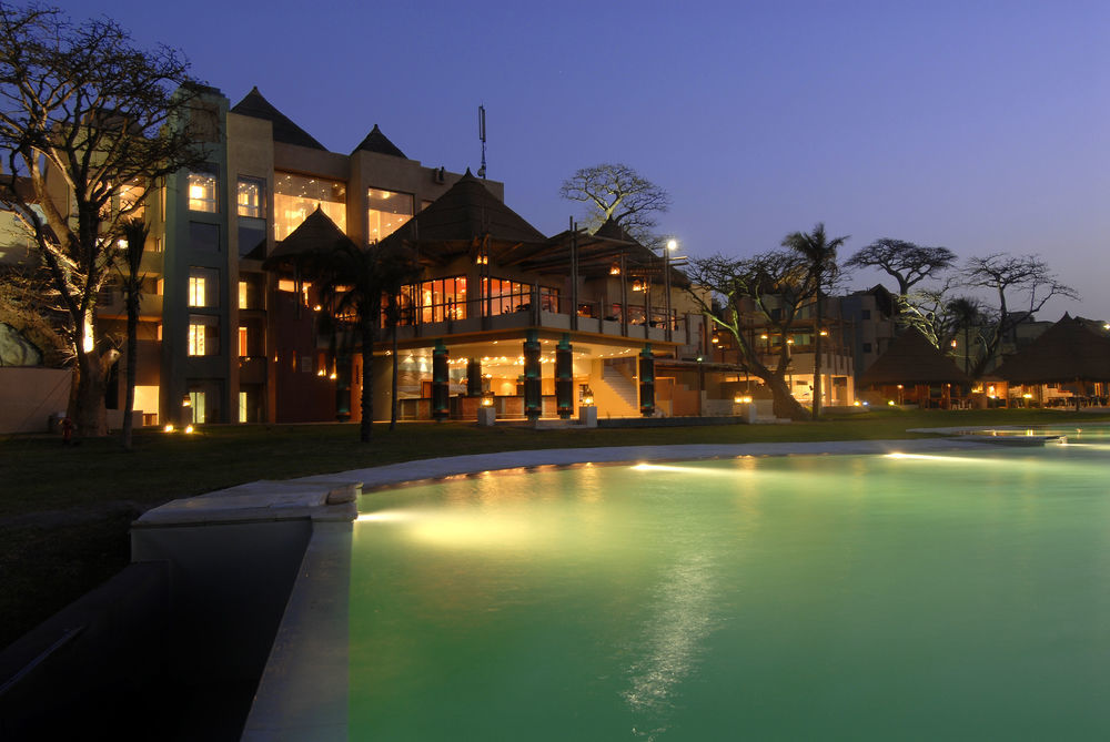 Labranda Coral Beach Resort Brufut Esterno foto