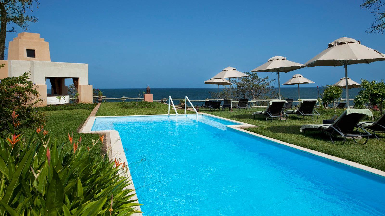 Labranda Coral Beach Resort Brufut Esterno foto