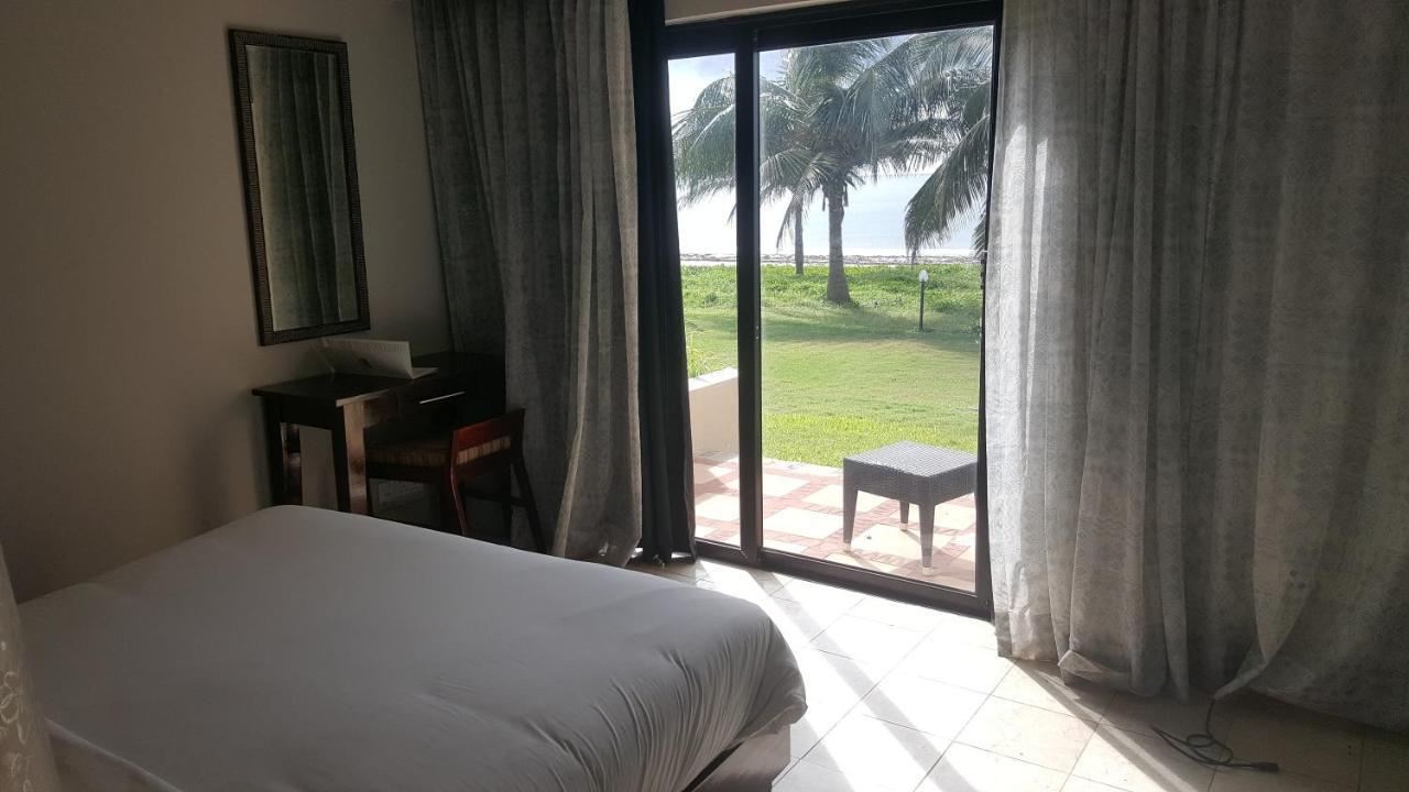 Labranda Coral Beach Resort Brufut Esterno foto
