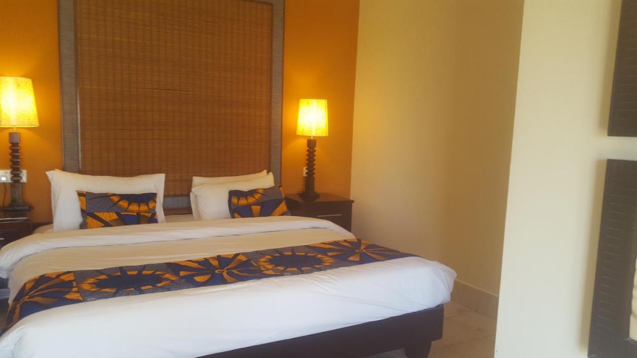 Labranda Coral Beach Resort Brufut Esterno foto