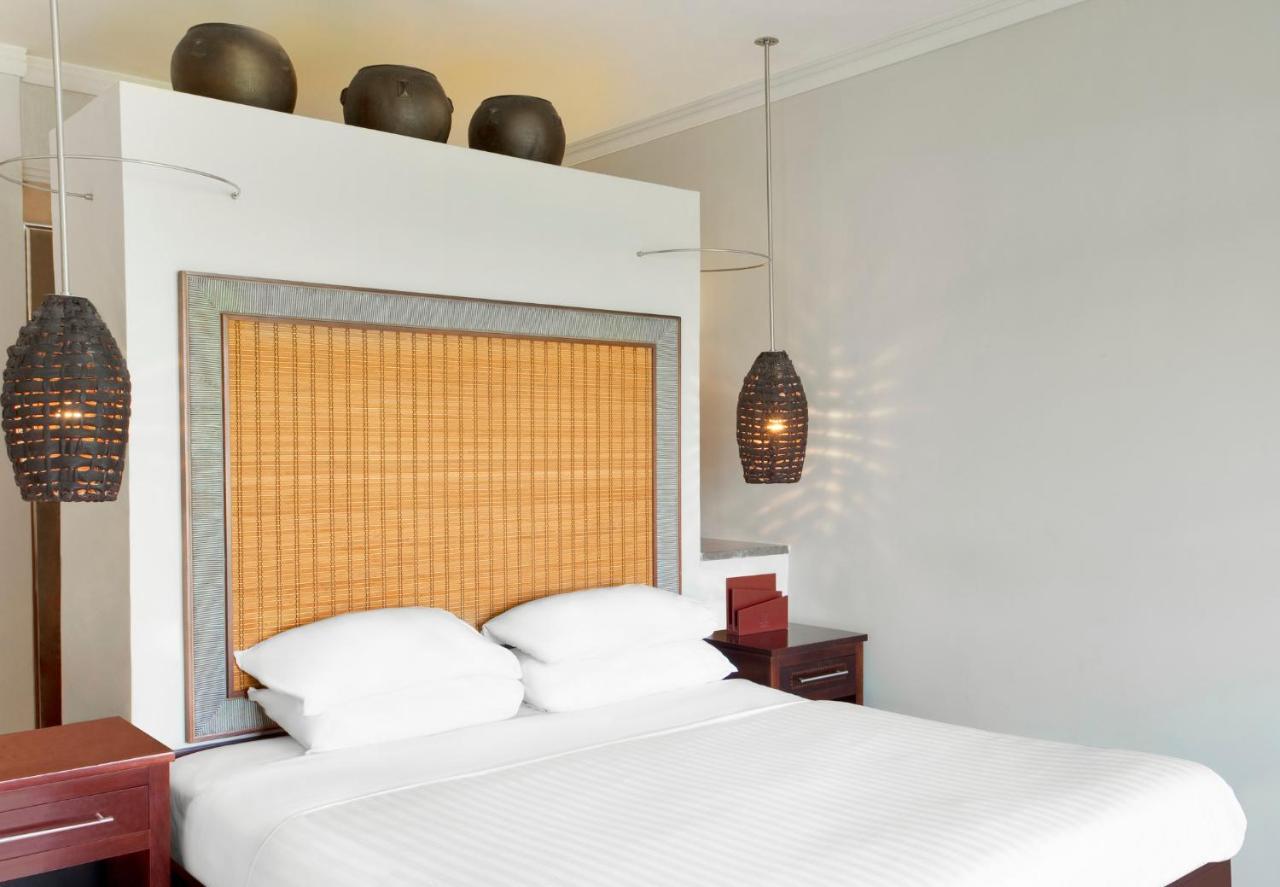 Labranda Coral Beach Resort Brufut Esterno foto