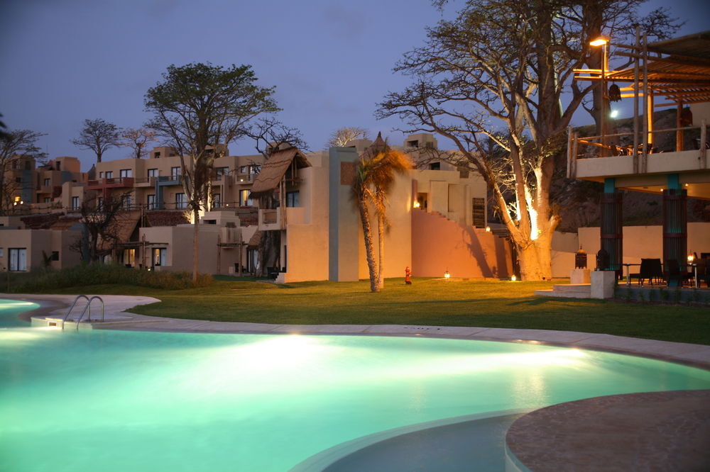 Labranda Coral Beach Resort Brufut Esterno foto